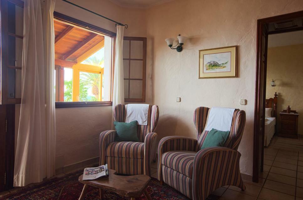 Finca Casa Vieja Hotel Santa Úrsula Buitenkant foto